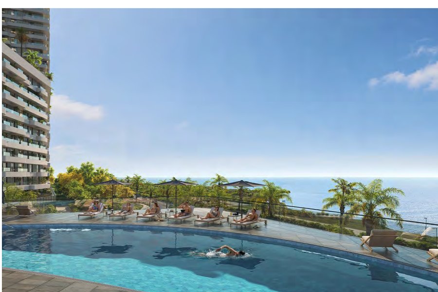 Piscina frente al mar